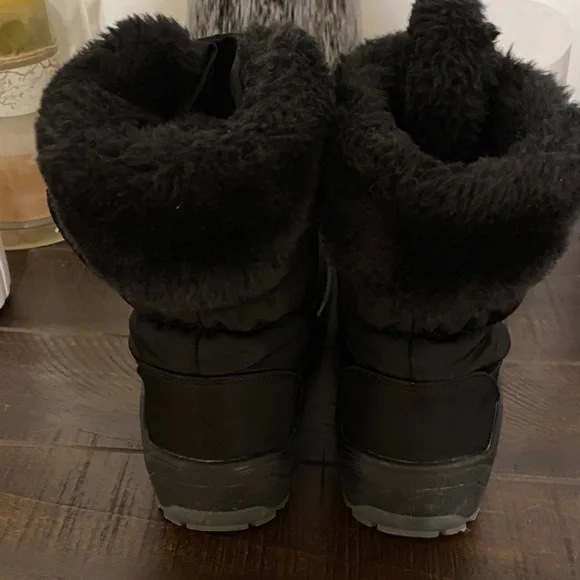 Pajar Canada Kimmi Nylon Insulated Winter Boots With Ice Grippers Size 5/5.5 - Picture 7 of 15